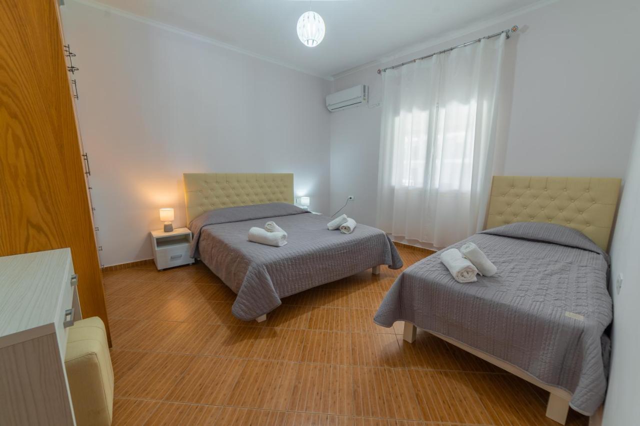 Dajana Apartments คซามิล ภายนอก รูปภาพ